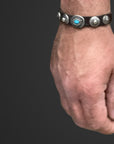 Bracciale con borchie in vero cuoio testa di moro