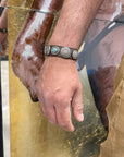 Bracciale con treccia in vero cuoio nero