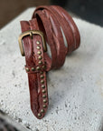 cintura pelle 035mm con microborchie lavata e stropicciata con procedimento di ceratura marrone/ottone