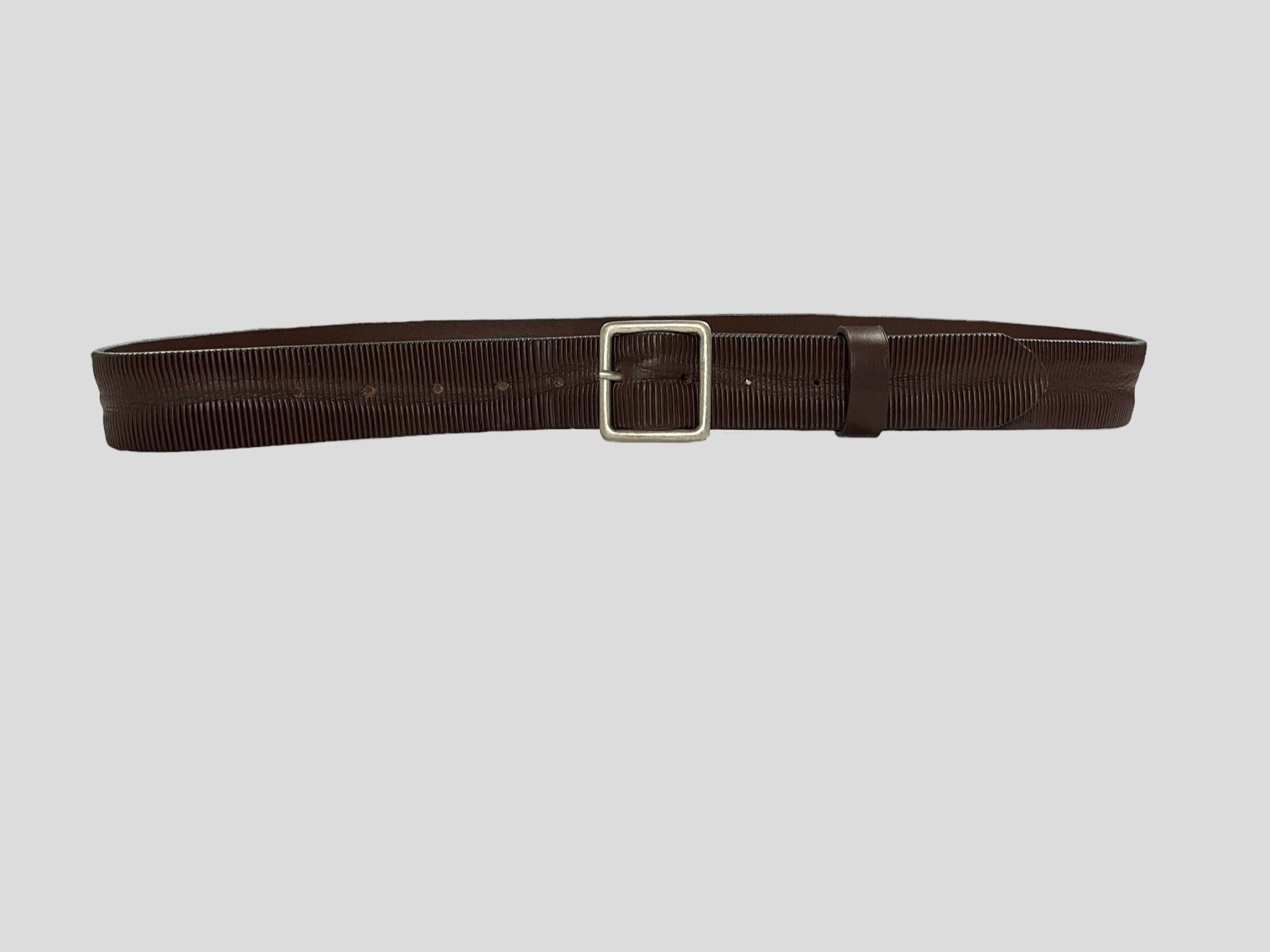 Cintura 035mm pelle  lavata e stropicciata a mano con stampa a taglio vivo