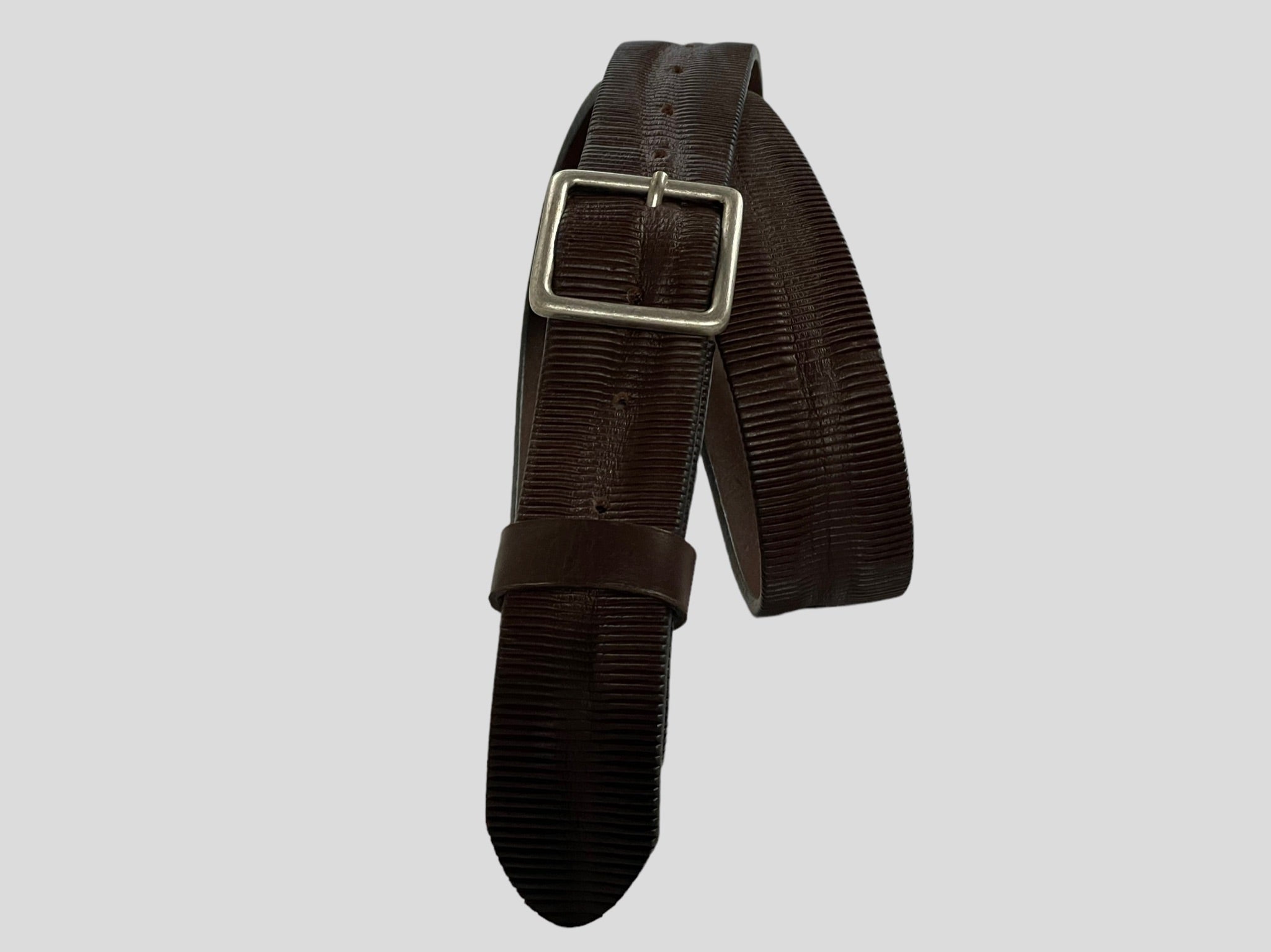 Cintura 035mm pelle  lavata e stropicciata a mano con stampa a taglio vivo